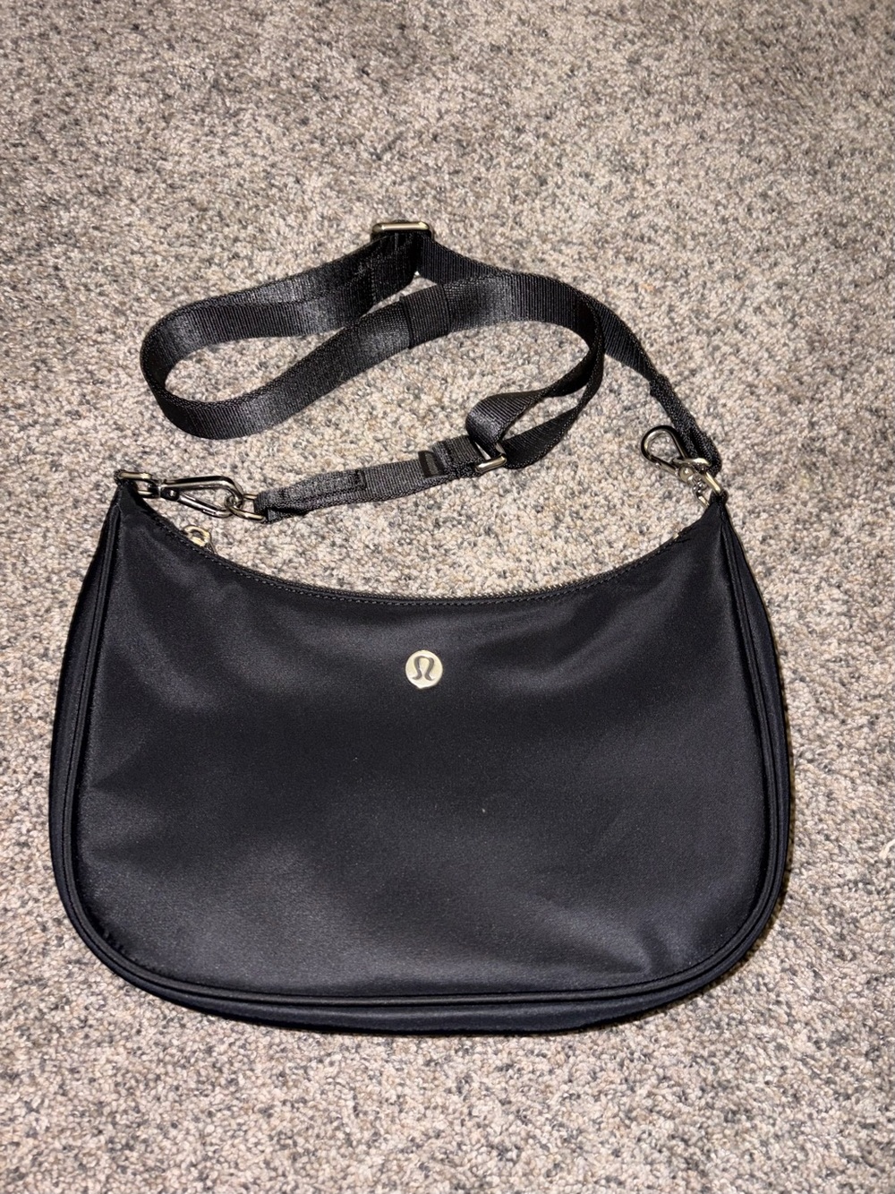 lululemon athletica Black Nylon Crescent Shoulder Bag - Picture 2 of 10
